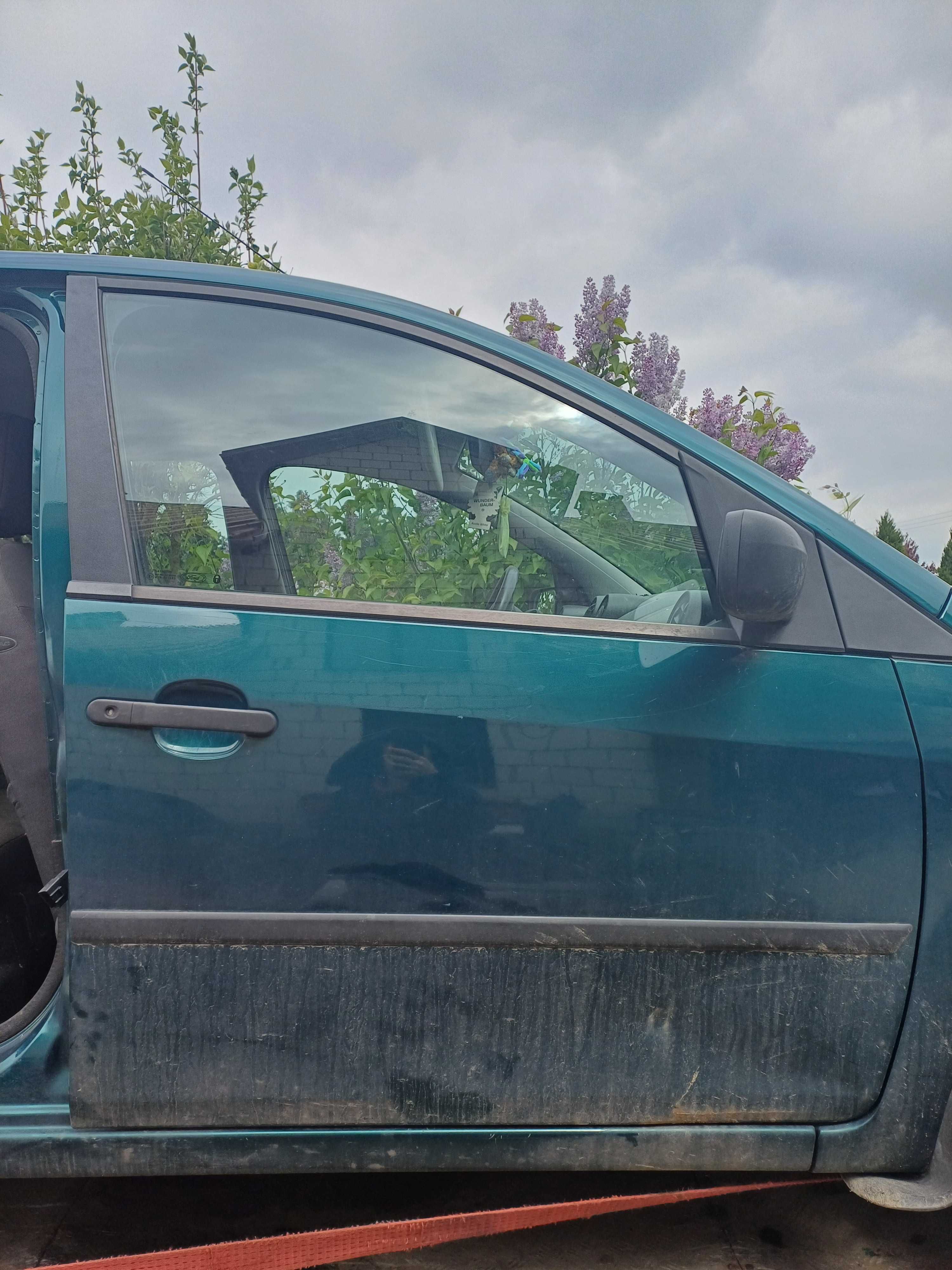 Fiesta Mk5 Drzwi Przód Prawe Lewe JH1