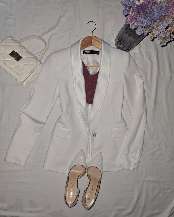 Білосніжний піджак ZARA