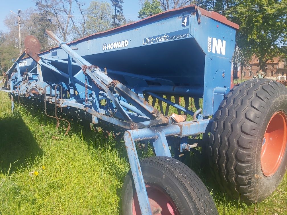 Agregat uprawowy typ U 662/3C, 6 m + siewnik Monosem 6m Gratis
