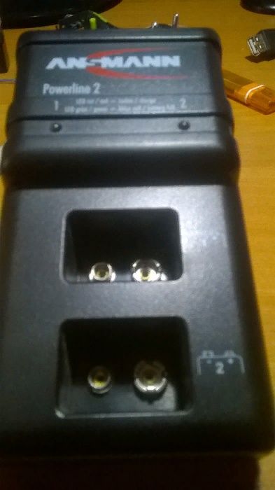 Зарядное устройство ANSMANN Powerline 2