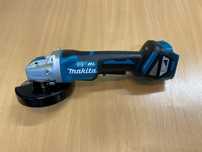 Akumulatorowa szlifierka kątowa MAKITA DGA519 18V