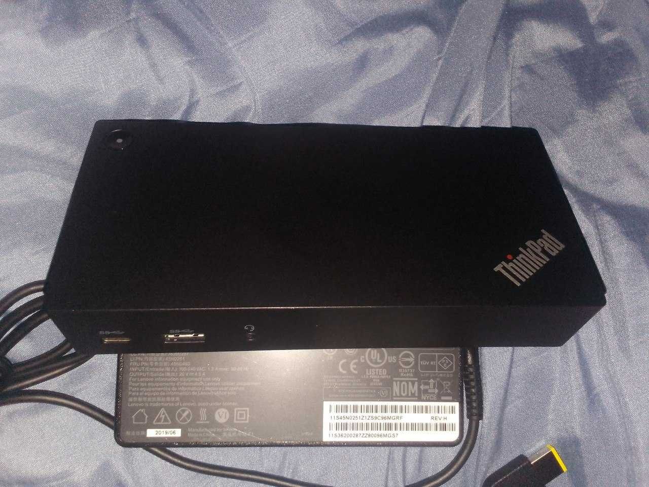 Док станция Thinkpad