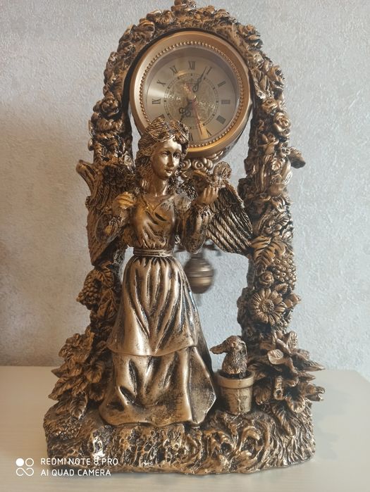 Годинник статуетка "Ангел-охоронець"