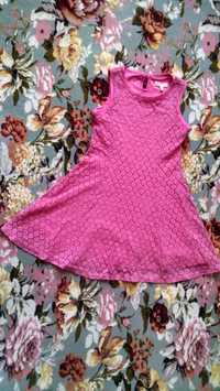 Рожеве кружевне плаття для дівчинки 6-7 років