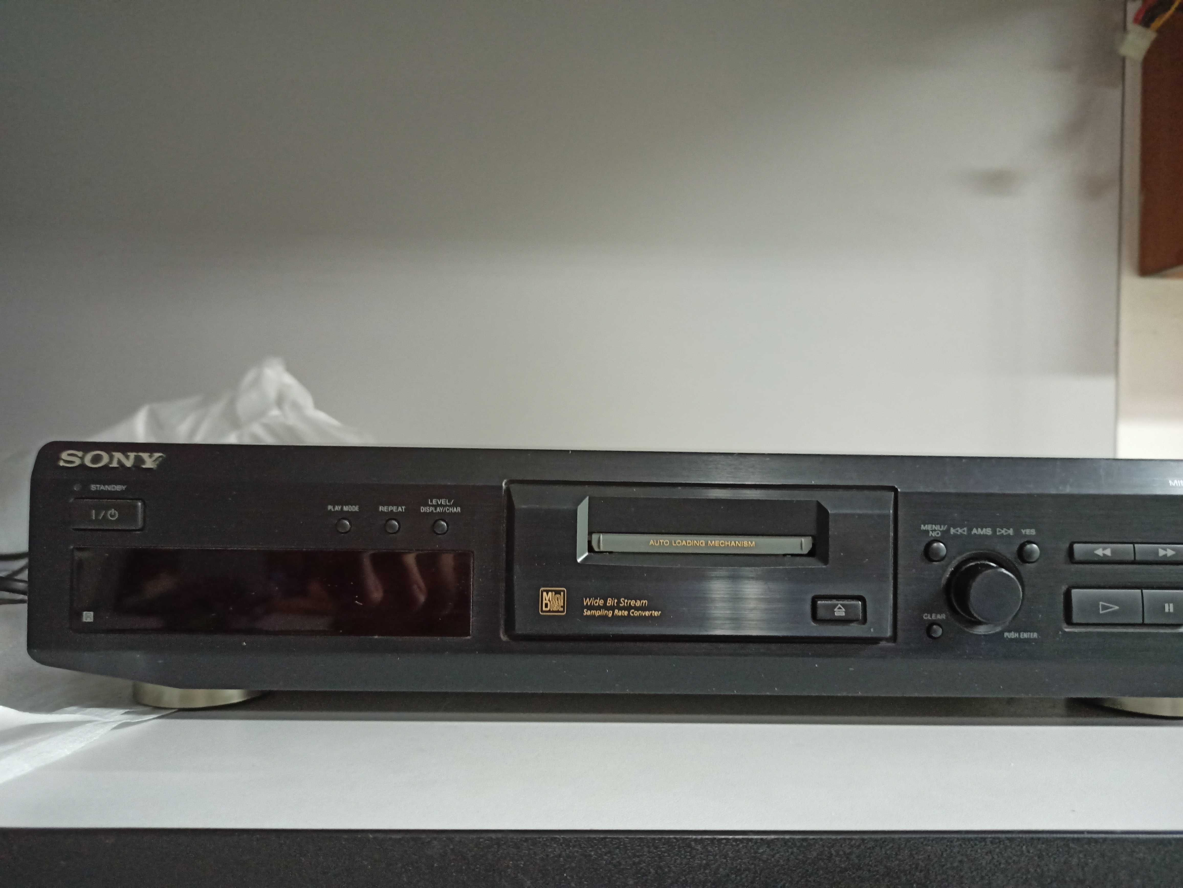 Sony MDS-JE330 програвач Minidisc (Made In Japan)