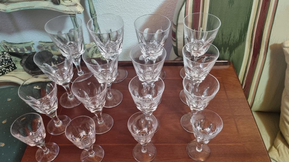 Serviço de copos de cristal Atlantis