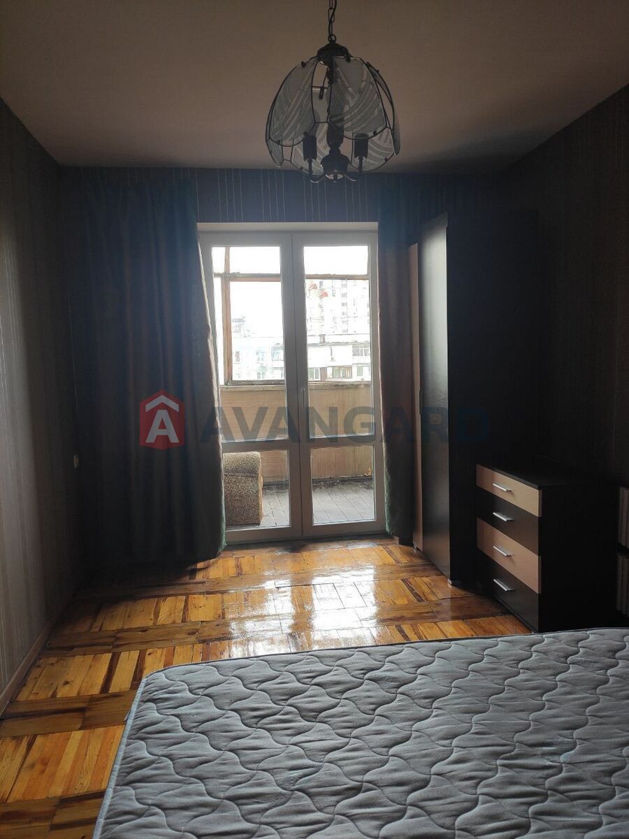 Гаряча ціна, 2-х кімнатна квартира, чешка, Малий ринок