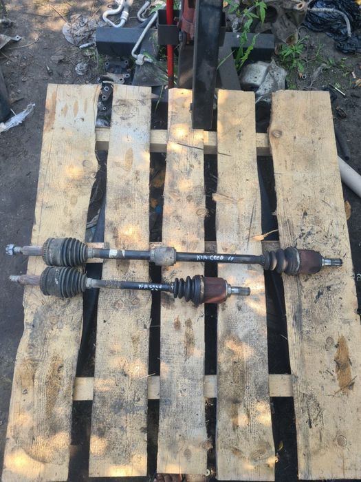 Піввісь шруз кулак Kia Ceed Hyundai I30 I20 1.4 Кіа Сід G4FA