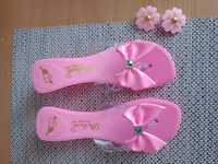 Туфельки для принцеси на каблуку