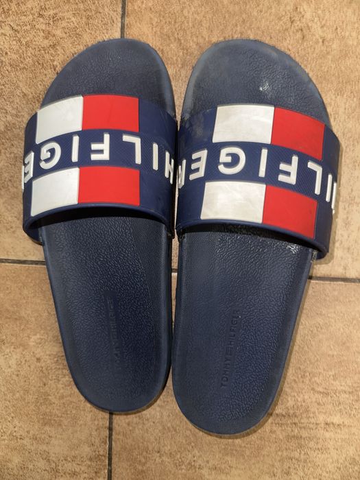 Tommy Hilfiger шлепки 42-43