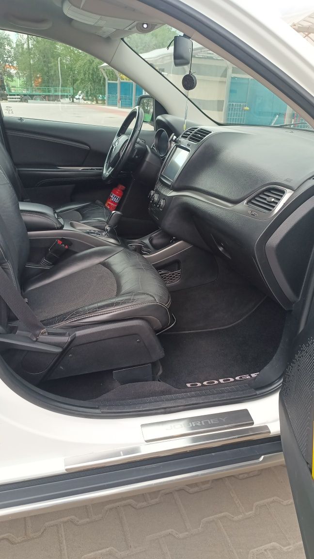 DODGE JOURNEY 2.4 кросроуд 2014р