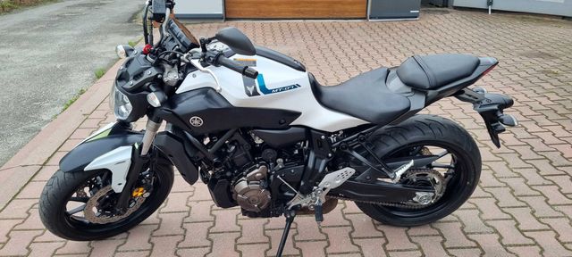 Yamaha MT-07 bardzo dobry stan 2017r ORYGINAŁ 55kw OKAZJA