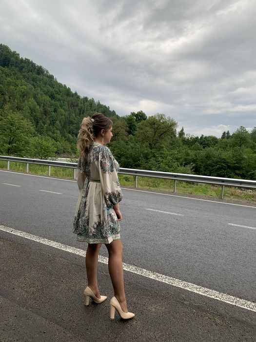 Плаття вечірнє