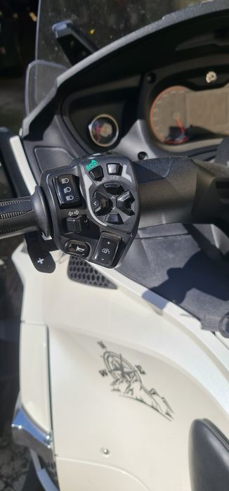 Vendo Can Spyder rt 2016
