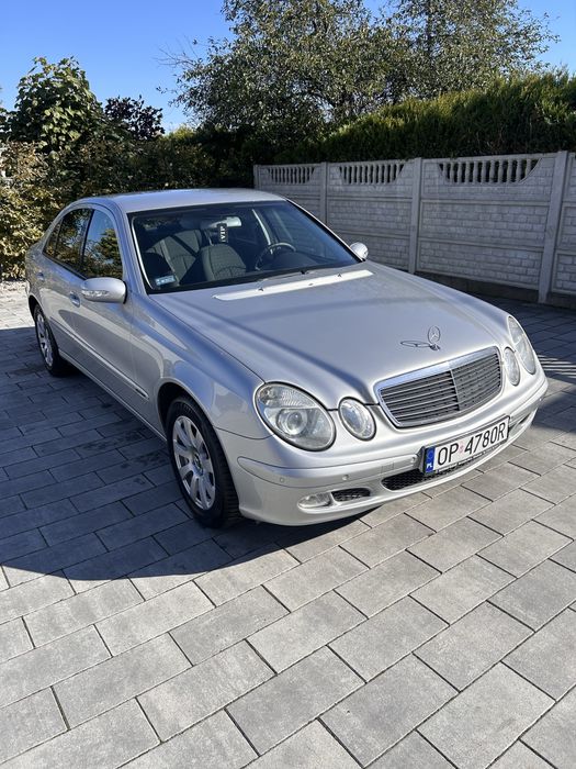Mercedes w211 e240 benzyna prywatny