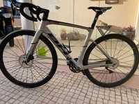 Bicicleta de estrada BH RS1 3.0 (Completamente nova) Tamanho SM