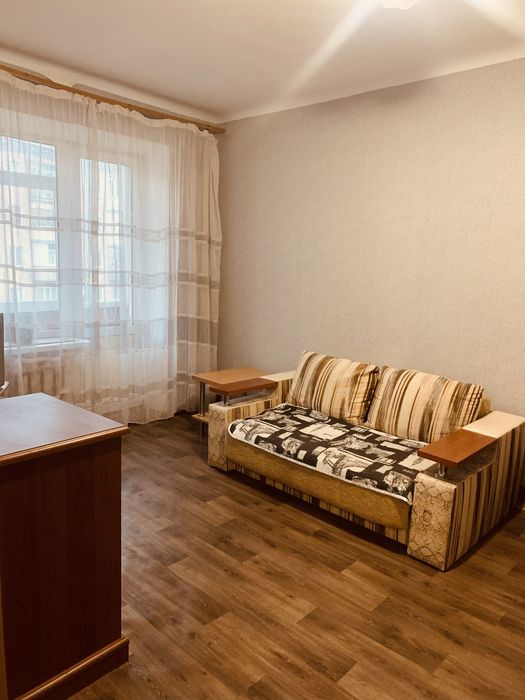 Посуточно 1а ком. Квартира на Валу .СВЕТ НЕ Выключают.