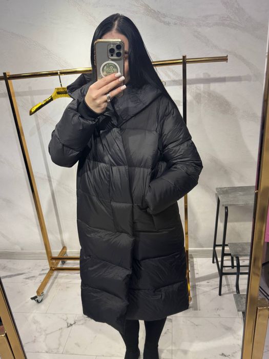 Пуховик жіночий демі