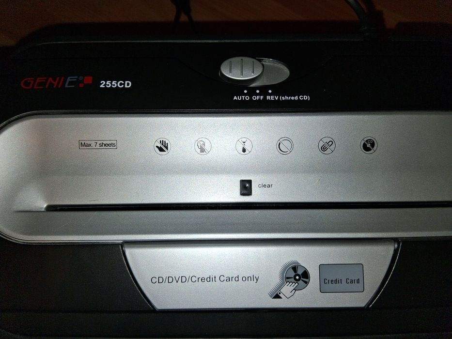 Знищувач документів (шредер) Genie 255cd.