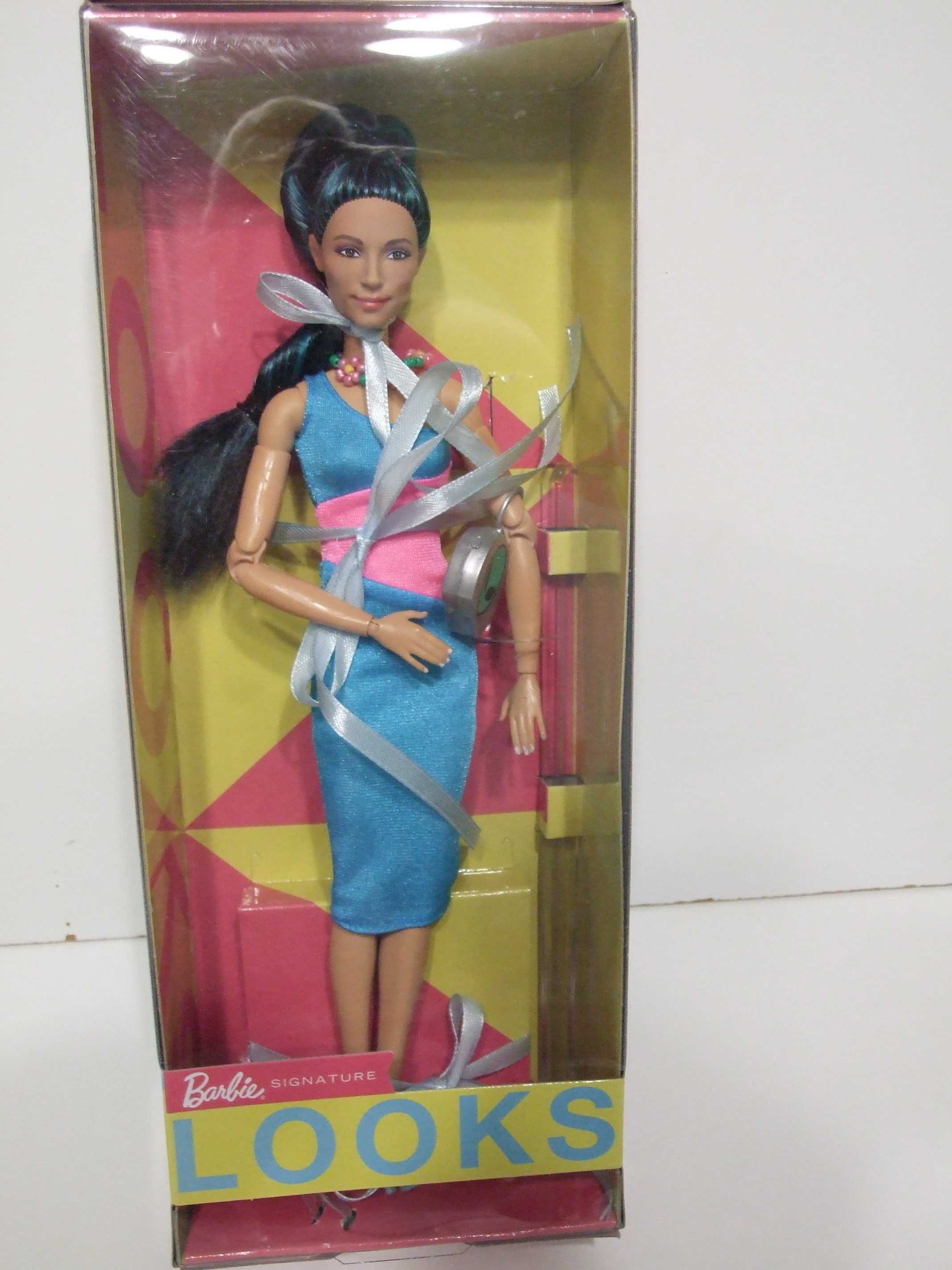 lalka Barbie Mattel made to move mtm ze stojakiem