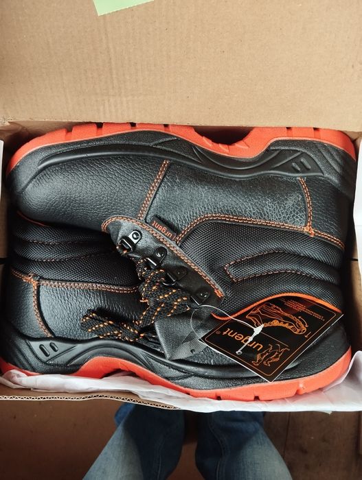 Ботинки спецовочные