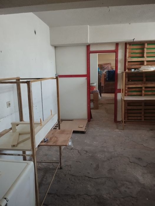 Alugo arrecadação com 25m2