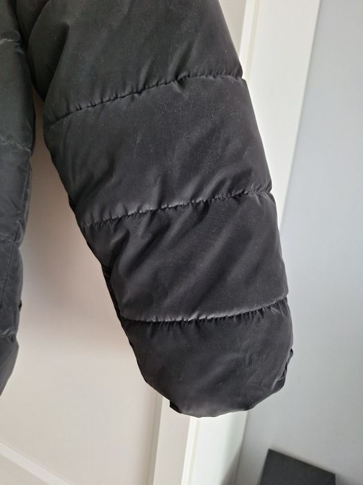 Czarna zimowa kurtka Reserved dla dziewczynki 152 cm / 12 lat