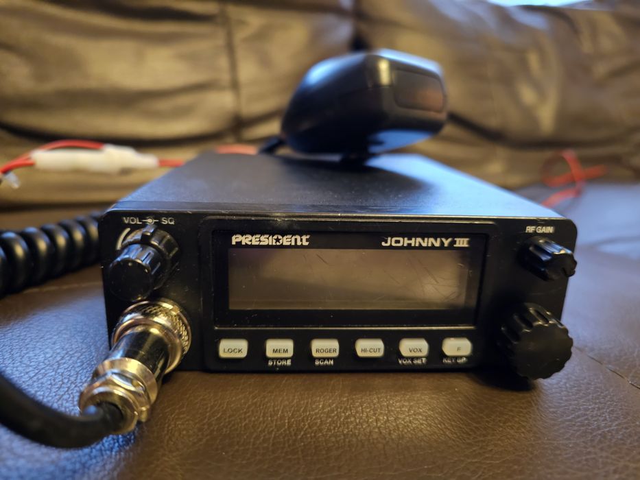 Radio CB President JOHNNY III z  ASC