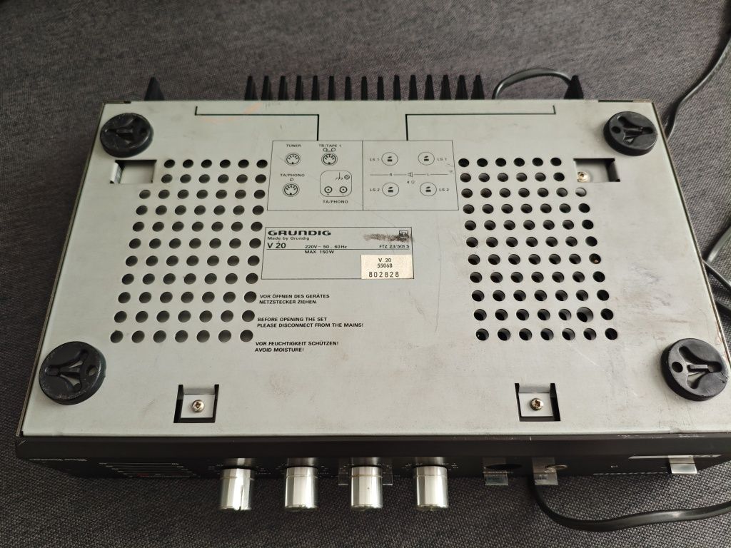 Wzmacniacz grundig v20