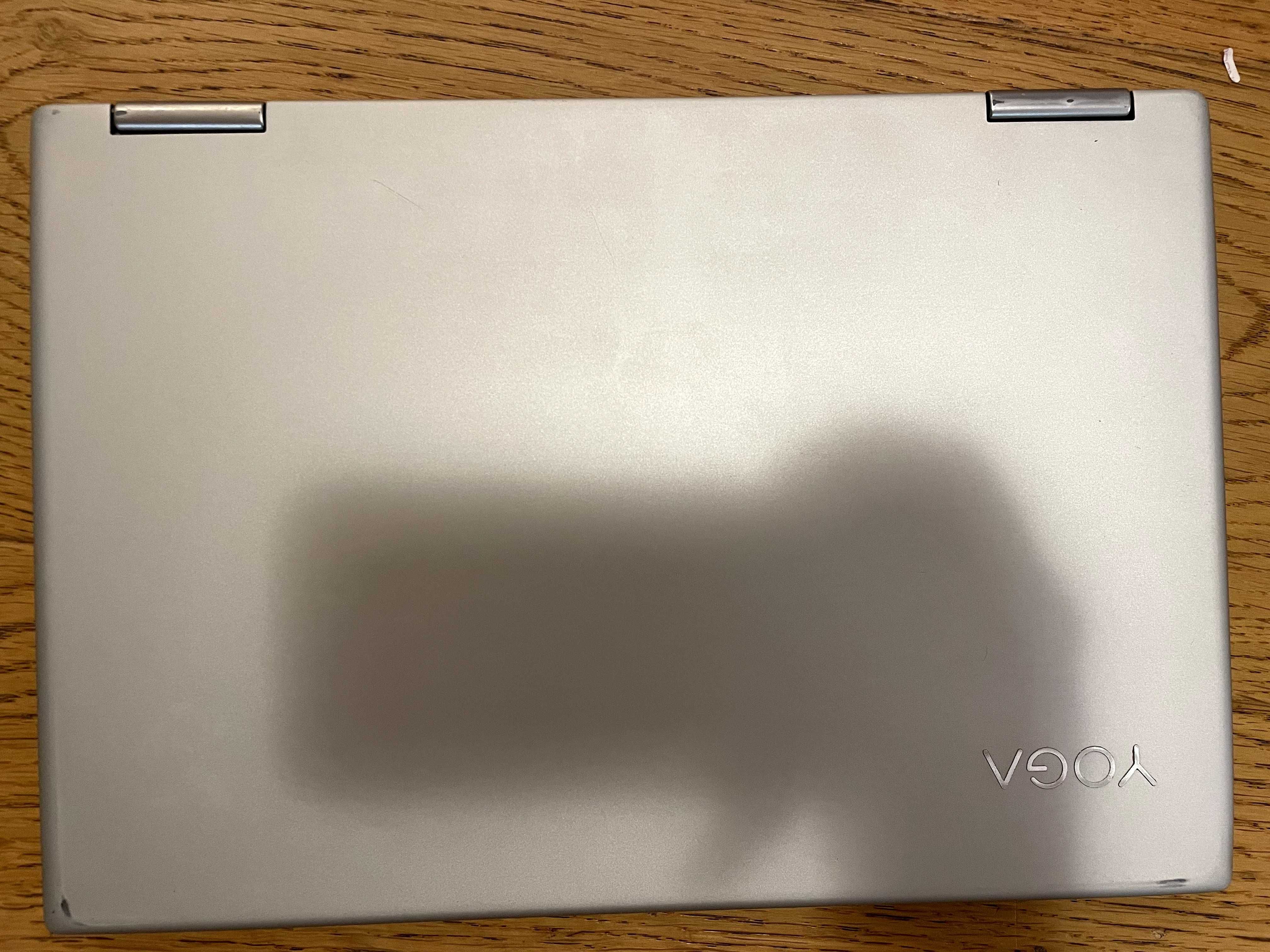 Laptop Lenovo YOGA 720 - uszkodzony, i5-8250U, 256GB SSD, 8GB RAM