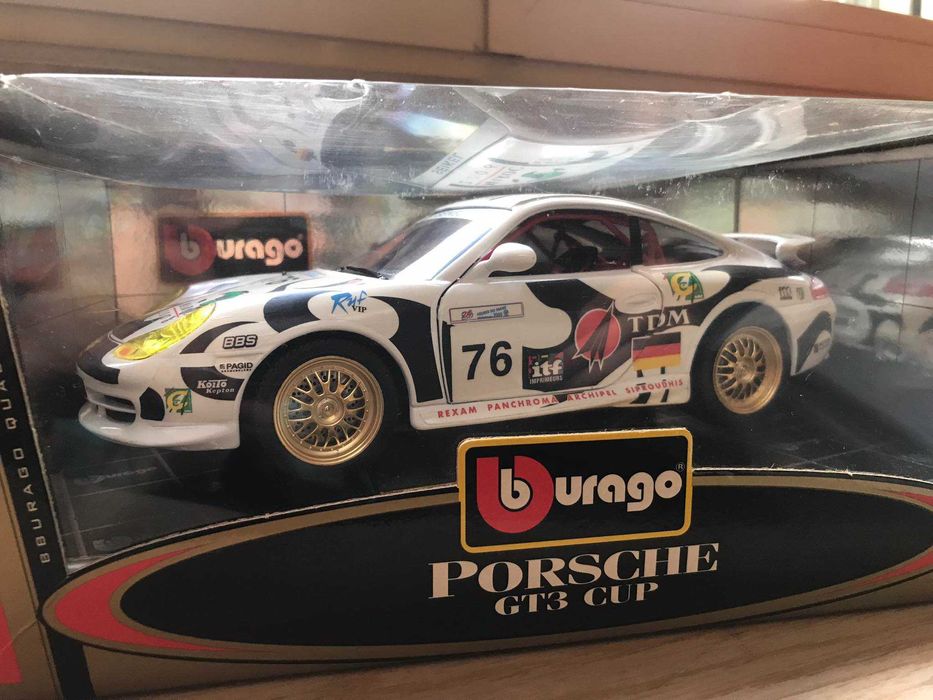 Burago Gold Collection 1/18 Porshe GT3 CUP