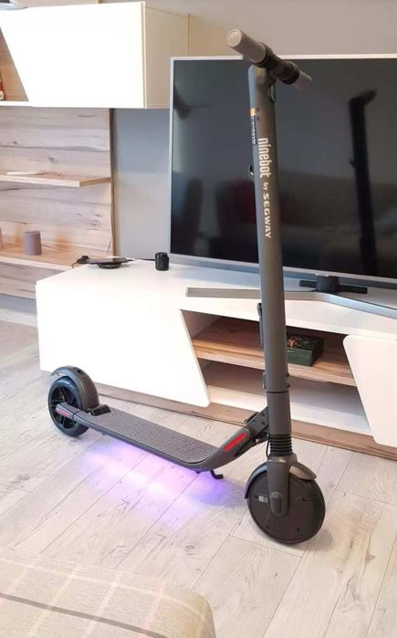 Hulajnoga elektryczna Segway Ninebot ES2