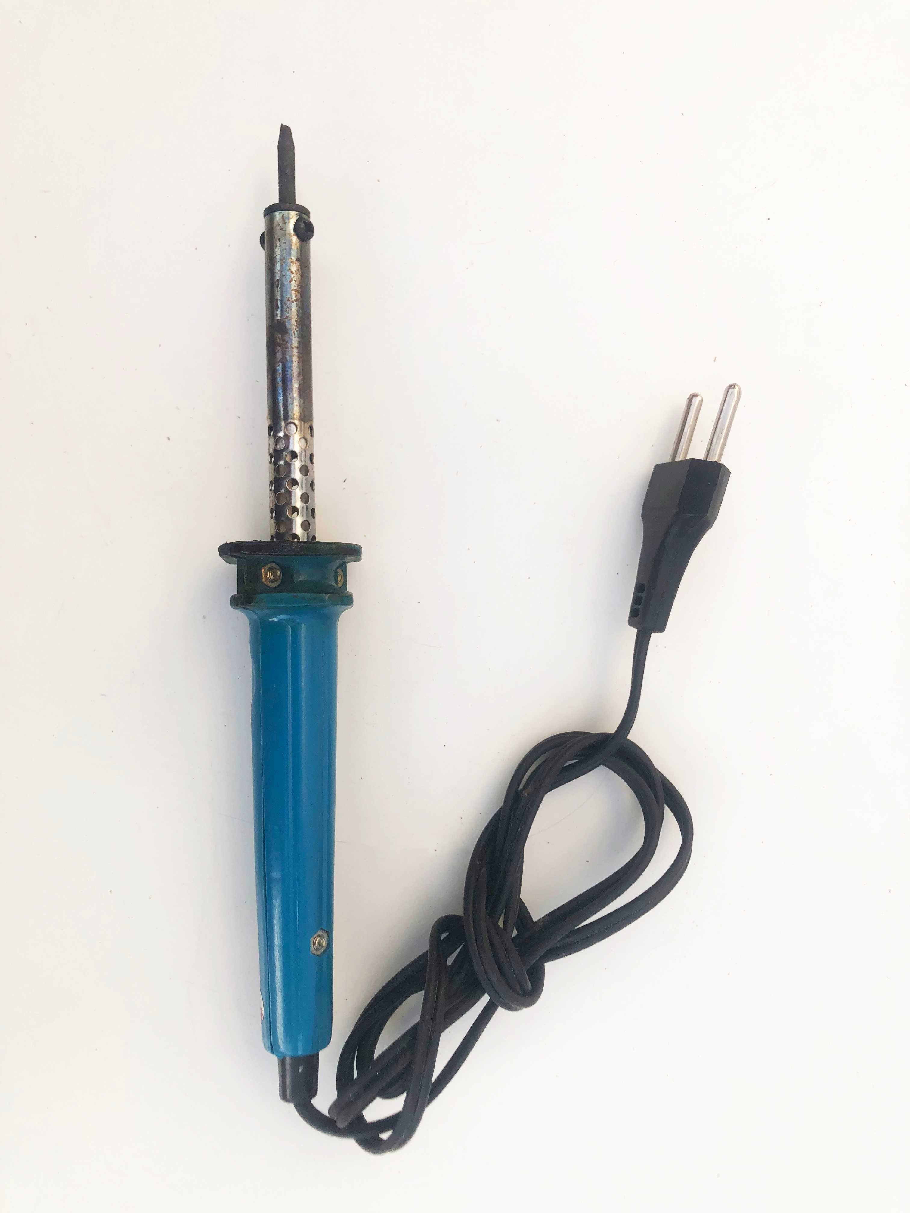Ferro soldar pequeno