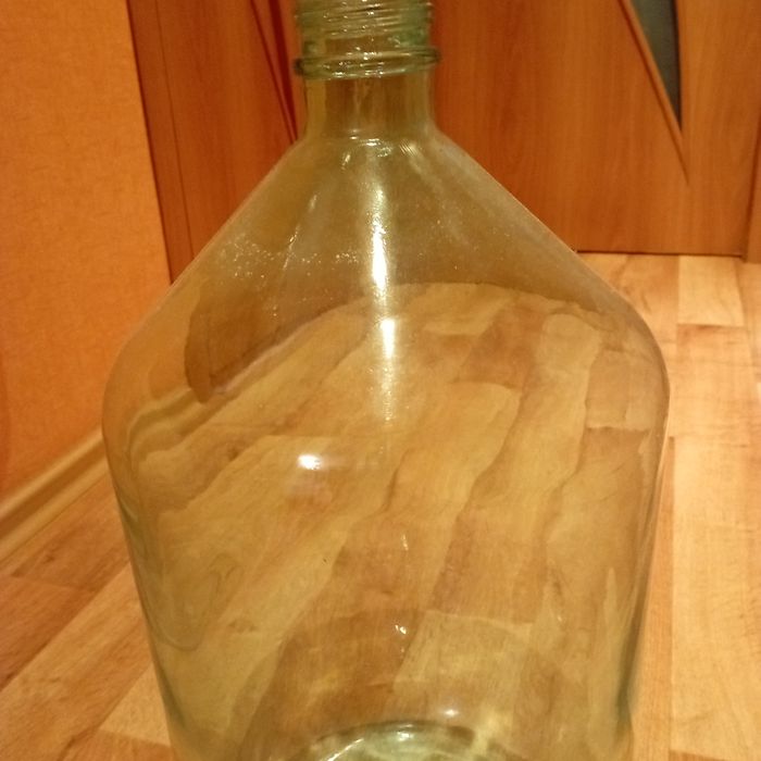 Бутиль 20літровий