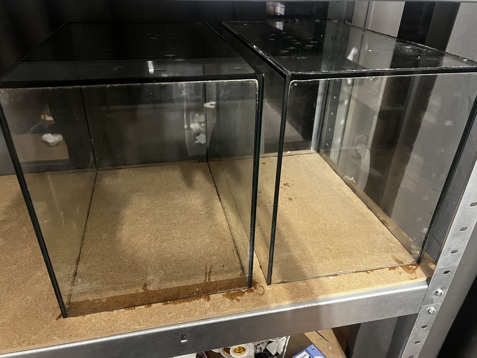 Akwaria 40x30x25