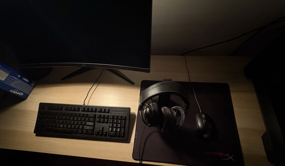 Vendo Setup completo( Headphones Hyp Cloud 2, Rival 110 e Apex 150)