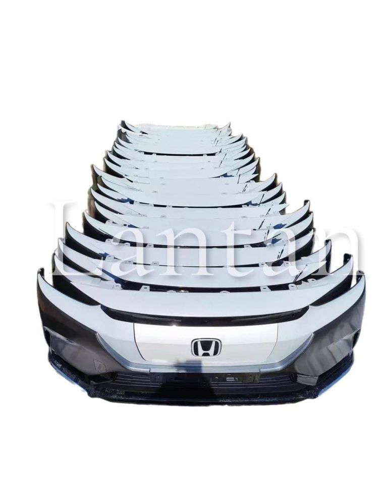 Кузовні запчастини на Honda MNV ENS1 ENP1