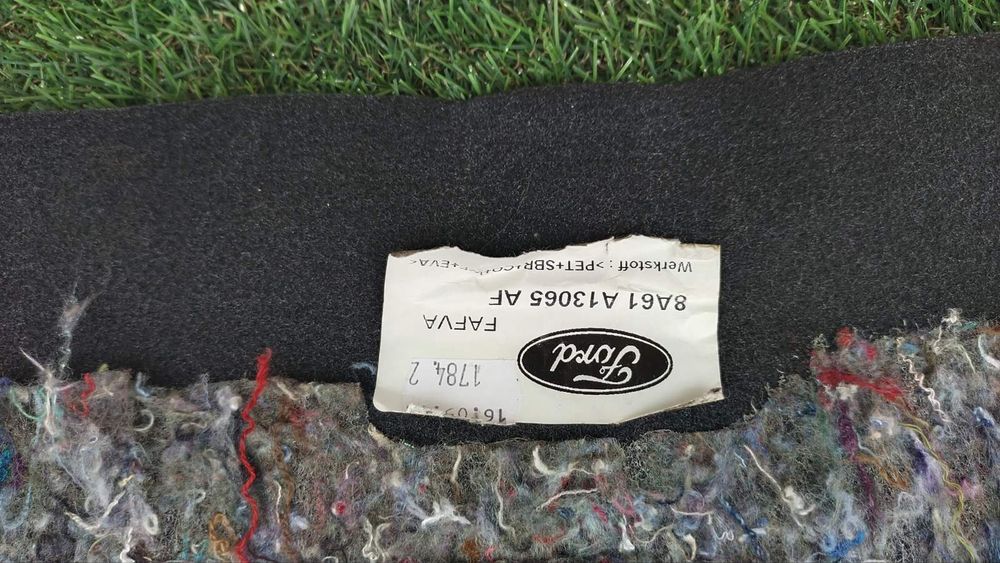 Dywan wykladzina bagaznika Fiesta mk 7