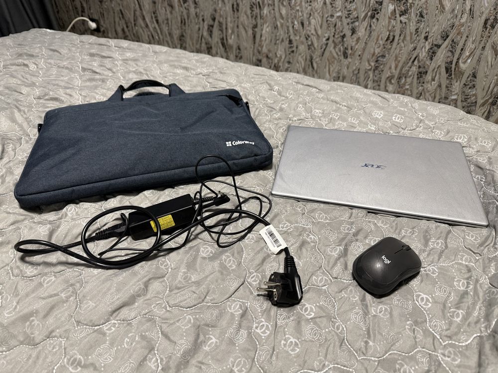 Ноутбук Acer Swift 1 • 14 дюймів • 8/512 ГБ