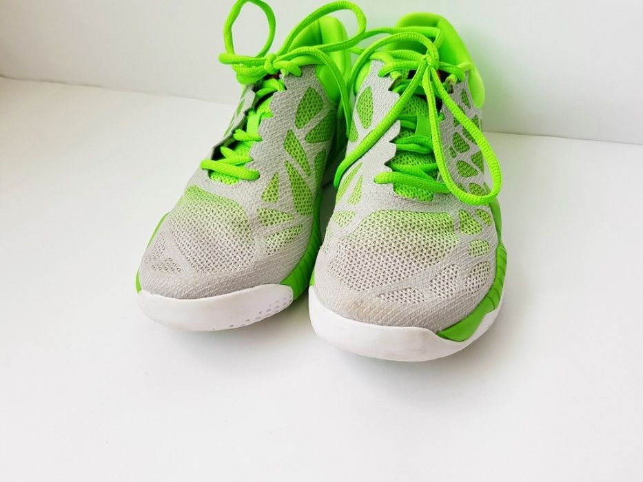 Кроссовки Reebok zprint train, идеал. размер 38,5 .