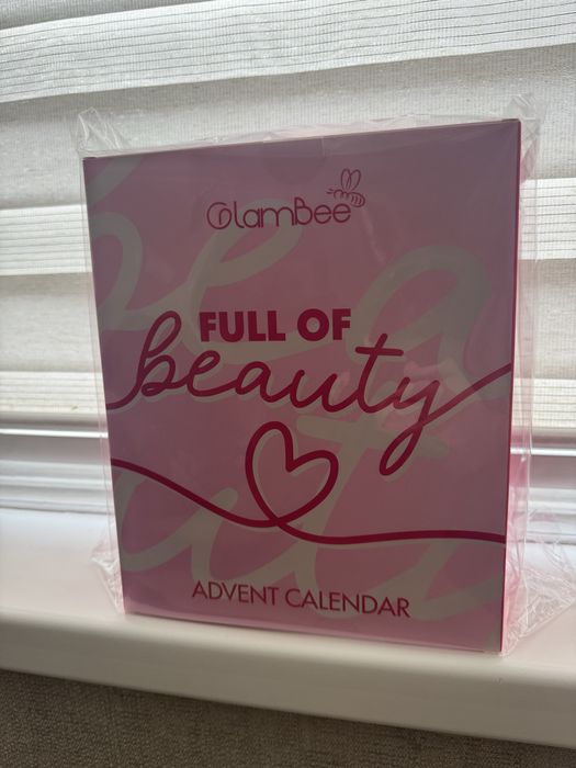 Адвент календар від Glam Bee