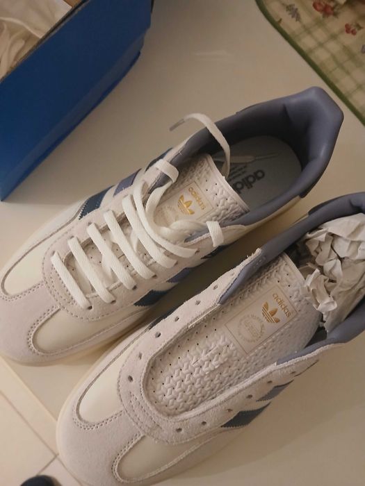 Tenis novos com caixa etiqutas
