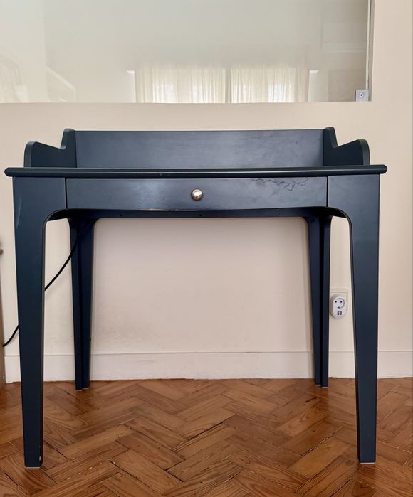 Secretária IKEA Lommarp