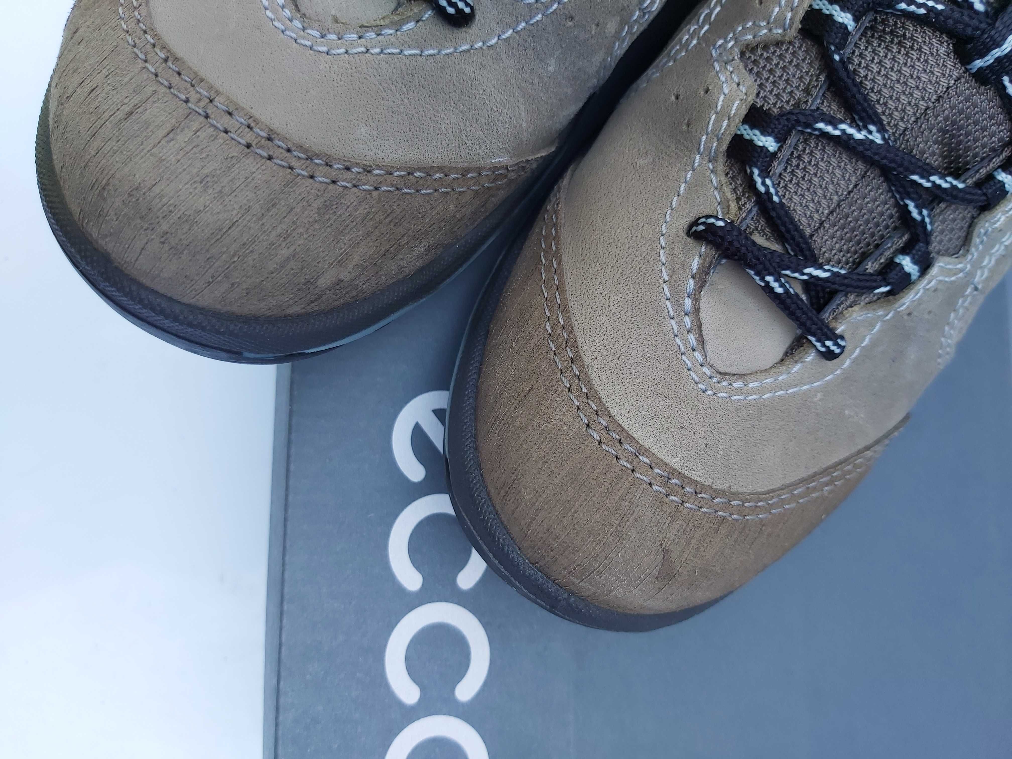 Nowe sneakersy trekkingi ecco ulterra mid gtx low 36