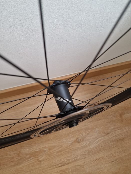 Rodas Zipp 303 carbono