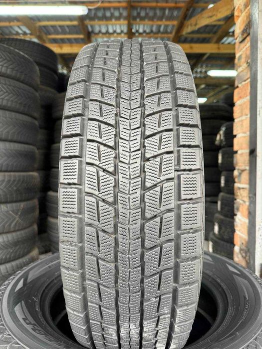 Шини зимові 225/65 R17 DUNLOP WINTER MAXX SJ8 9mm