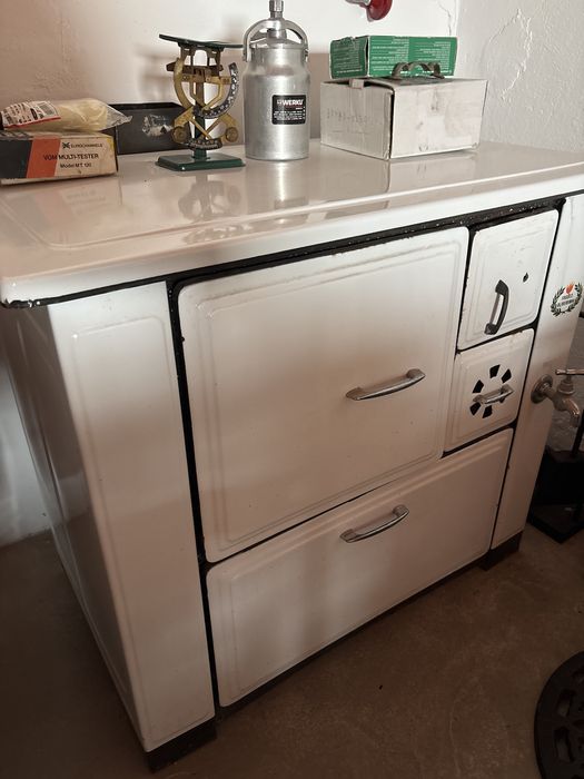 Forno a Lenha Antigo – Fogões Oliveira – 200€ (negociável)