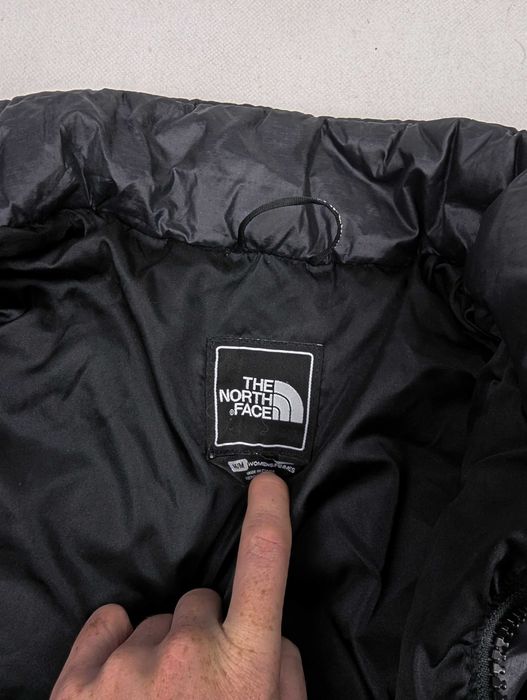 The North Face czarna kurtka płaszcz puchowy M logo
