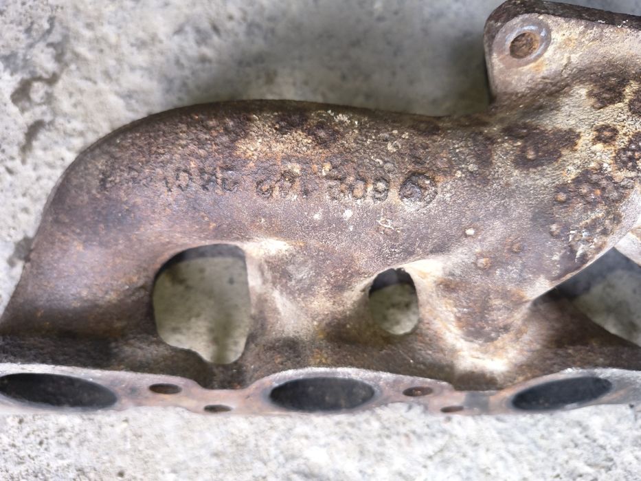 Kolektor wydechowy Mercedes E 210 2,9
