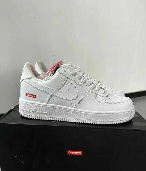 Nike Air Force 1 Low Supreme White 40